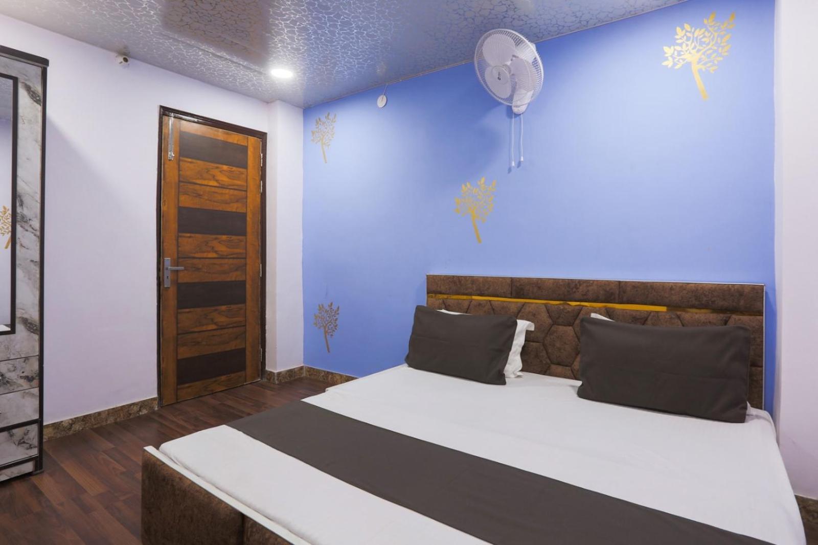 Flips With Mykonos Guest House Nowe Delhi Zewnętrze zdjęcie